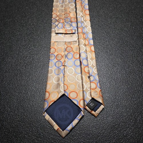 Corbata Michael Michael Kors para hombre 60x3 círculos de seda dorada - Imagen 5 de 11