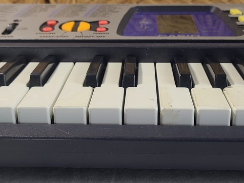 Casio SA-67 Electronic Soundbank Keyboard - Tested Working - No Power Supply - Picture 9 of 15