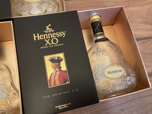 Hennessy XO empty bottle with Original Box - Set of 3 - Picture 4 of 5