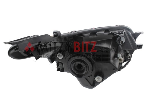 Front Left Halogen Head Light for Mitsubishi L200 KL3T Series 5 2.5D - Picture 2 of 7