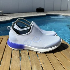 Oofos OOmg Sport Shoe Recovery Slip-On Low Rise Purple Fade Sneaker Size 11