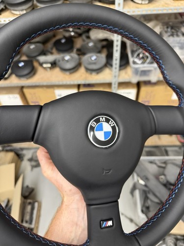 Bmw E30 MT2 Kleine 370 mm Lenkrad Kba70121 2226086 - Picture 4 of 21