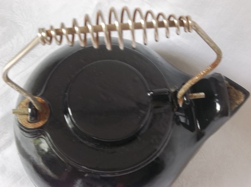 Old Antique Cast Iron Primitive Rustic Kettle Painted Black - Picture 2 of 8