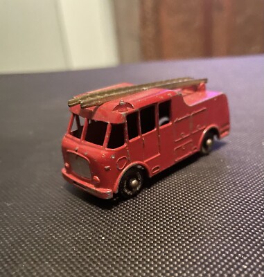 MATCHBOX No.9 MARQUIR SERIESⅢ FIRE TRUCK Matchbox Lesney No 9 Merryweather Marquis Series III Fire