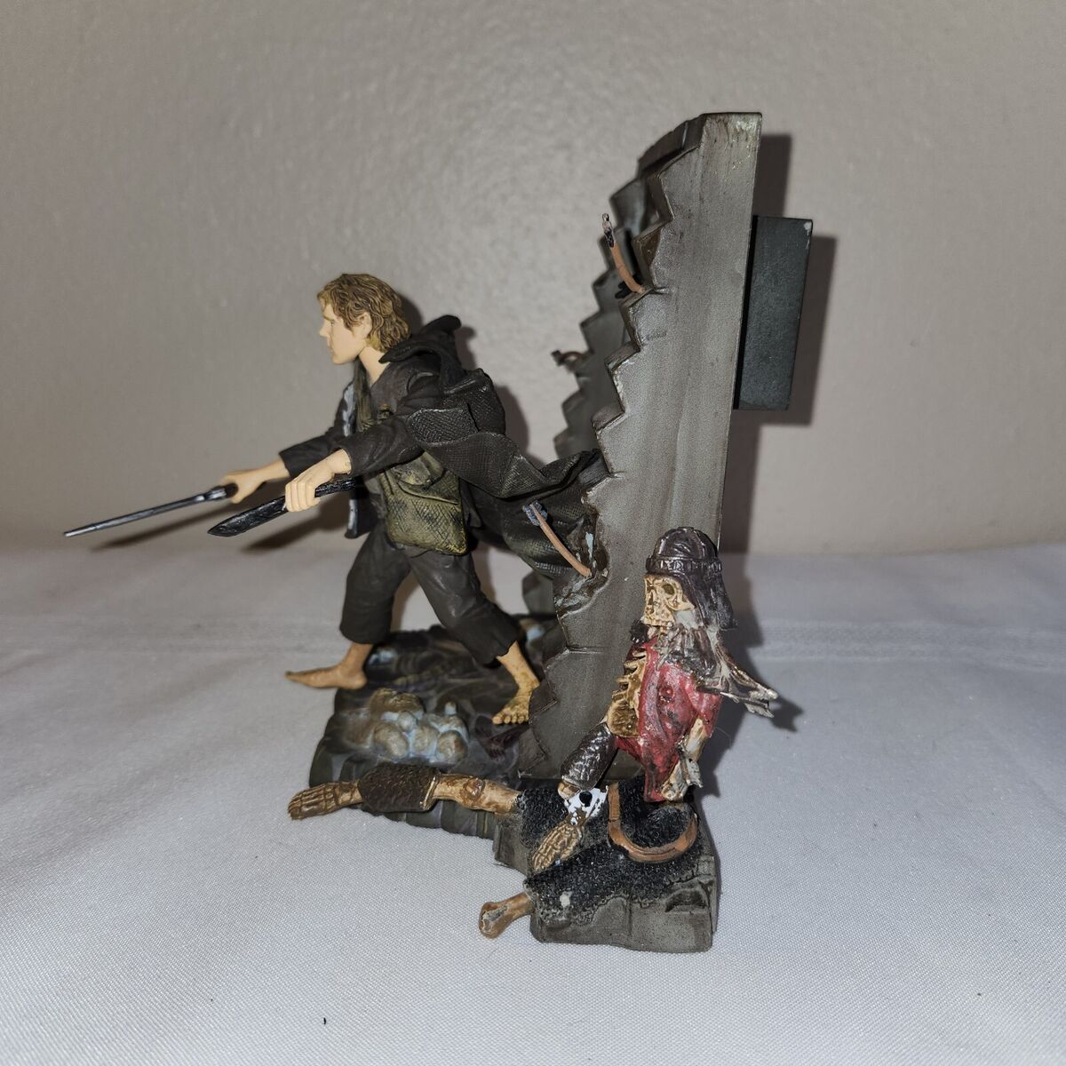 LORD OF THE RINGS SAMWISE GAMGEE TOY BIZ ACTION FIGURE LORD OF THE RINGS SAMWISE GAMGEE TOY BIZ ACTION FIGURE