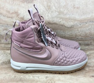 nike duck boots womens