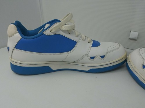 Adidas Manhattan Skyline Sneakers, Blue and White. Size 8, - Picture 9 of 15
