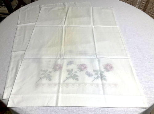 Pillowcases Hand Cross-Stitched Embroidery Vintage Pair Butterflies Roses 29x21 - Picture 6 of 6