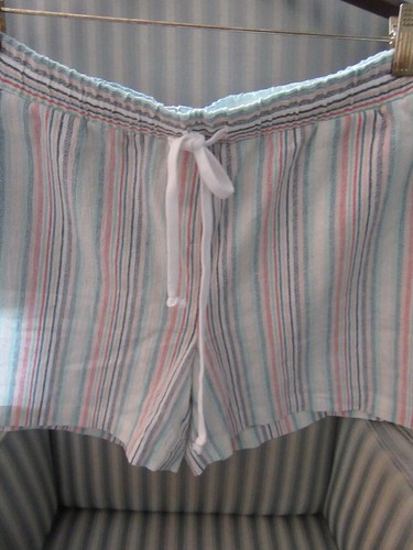 NWT! SUPPLY AND DEMAND "MARTHA" CASUAL LINEN BLEND STRIPED SHORT ON WHITE (XL). - Picture 4 of 6