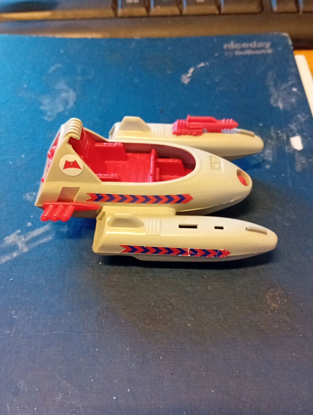Picture 2 of 7