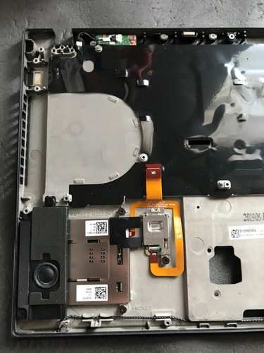 Lenovo Thinkpad X390 Palmerst + Netzschalter + Lautsprecher + Fingerabdruck + Basisabdeckung 13" - Bild 5 von 10