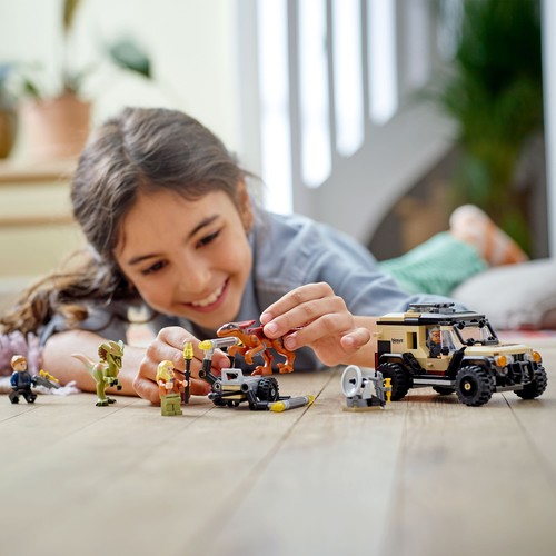 LEGO Jurassic World Dominion Pyroraptor & Dilophosaurus Transport 76951 (279 Pie - Picture 4 of 12