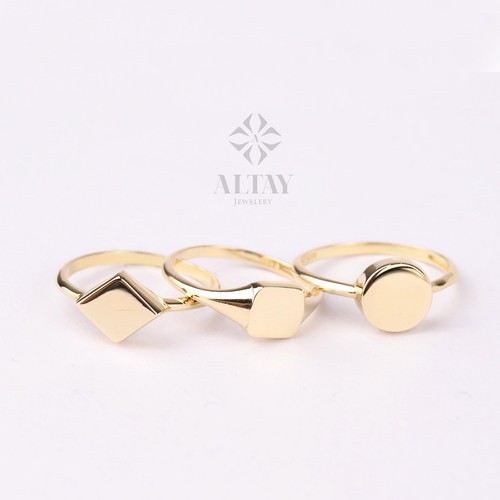 14K Gold Square Signet Ring, Personalized Signet Ring, Engraved Custom Signet - Picture 6 of 11