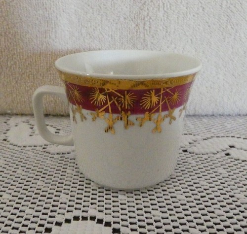 Vintage Cup & Saucer - Thun Czechoslovakia - White, Burgandy & Gold - Vera - 第 7/12 張圖片