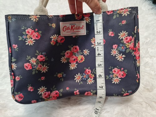 Cath Kidston Flowers Bag - Picture 3 of 12