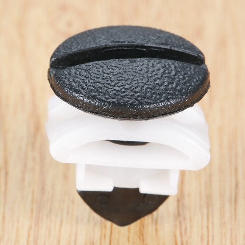 For Land Range Rover Sport LR2 LR3 LR4 Freelander 2 Tow Cover Clips Retainers - Picture 11 of 12