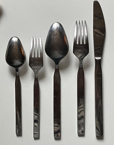 VINTAGE MCM Oxford Hall red enamel Stainless Forks knives spoon Japan Silver 24 - Picture 13 of 15