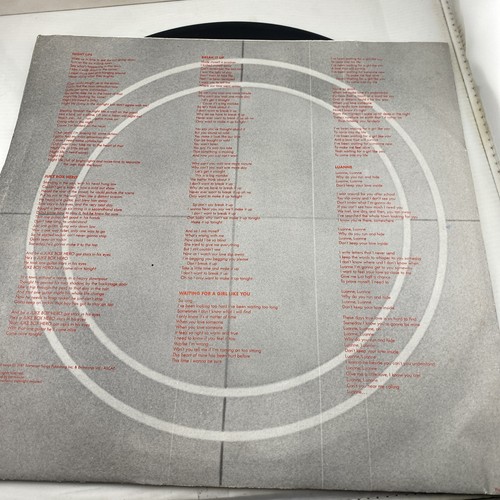 Foreigner: 4, NEAR MINT Vinyl and Sleeve. Excellent Inlay. - Picture 3 of 5
