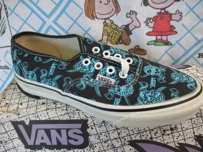Vintage 90s VANS Dead Stock Blue Pirate Black Authentic Shoes Boy