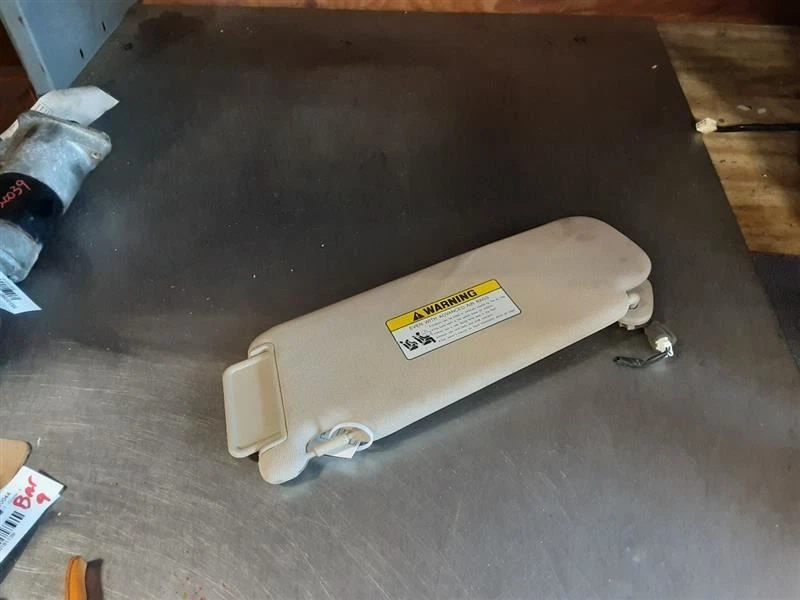 Parasol para pasajeros iluminado sin techo corredizo se adapta 07-12 VERACRUZ 177553 Foto 3 de 4