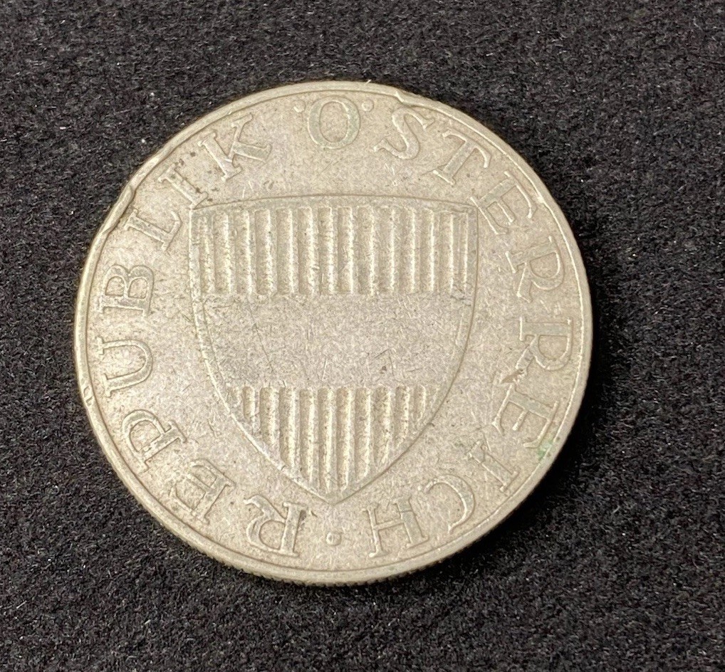 Picture 2 of 2