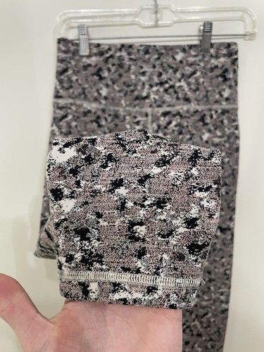 Athleta Elation strukturierte 7/8-Tight Meadow schokoladengemusterte Leggings Damen S P - Bild 3 von 9