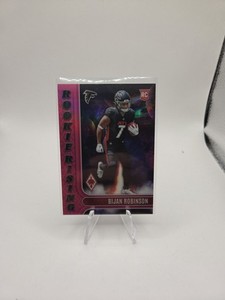 2023 Panini Phoenix - Rookie Rising Bijan Robinson #RIS-6 Pink /175 (RC)