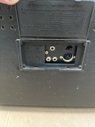 Vintage Sanyo Senator 6 Band Deluxe Kofferradio Weltempfänger 70iger läuft - Bild 12 von 18