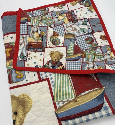 Blue Jean Teddybär Spielzeug Baby Decke Jeansrücken rote Bindung 35”x44”
