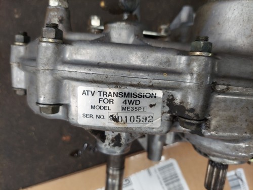 91 90 Polaris Trail Boss 350 L 4x4 Transmission Gear Case ME35P1 4WD - Picture 4 of 6