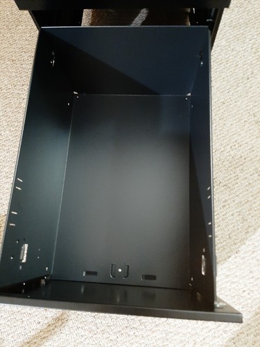 Gry Matter By Joe Mimran Black Three Drawer Cabinet- NO KEYS- Model# GMCC-00849 - Bild 9 von 12