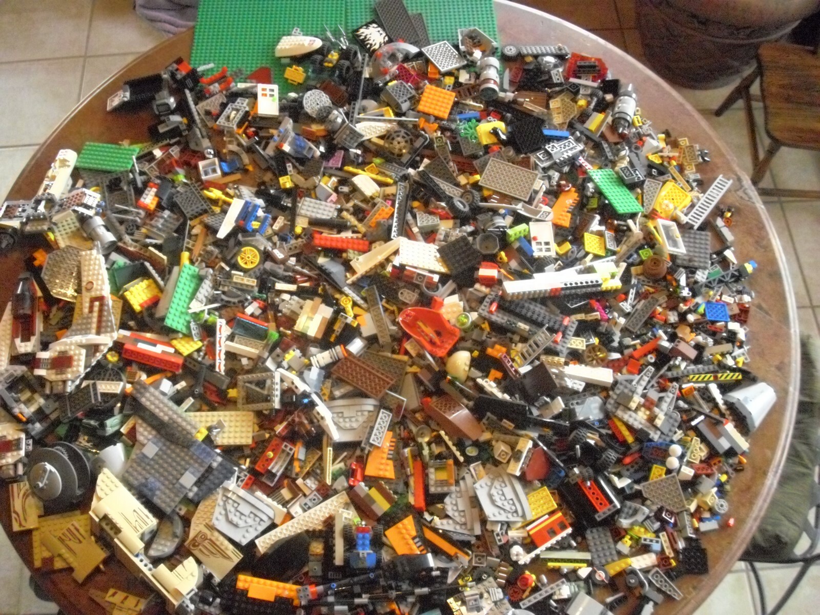 Over 15 LBS Pounds of Lego Lots of Star Wars Ships No Minifigures Over 15 LBS Pounds of Lego Lots of Star Wars Ships No Minifigures