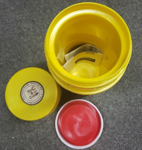 Vintage Family Product Family Unbreakable Thermal Bottle 1 Quart Made In The USA - Picture 4 of 6