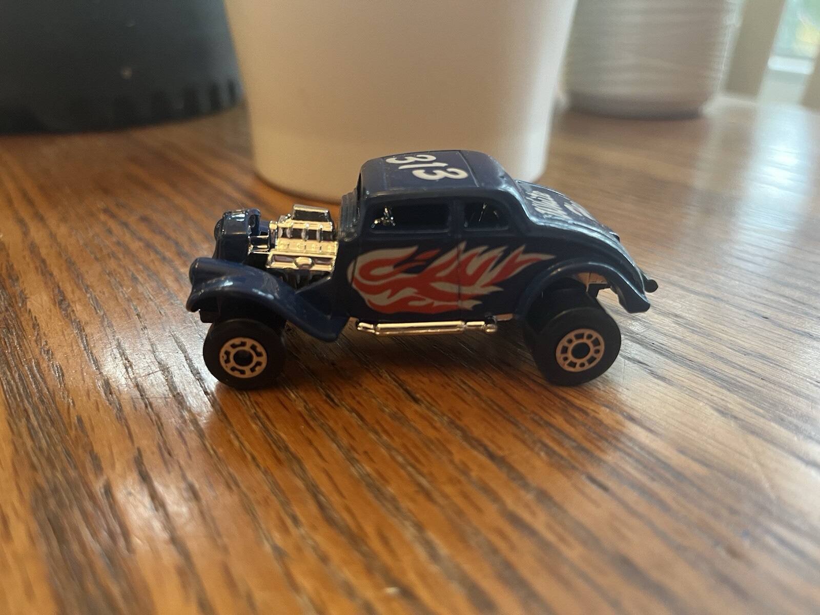 Picture 1 of 4