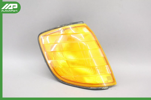 ✅ 92-96 Mercedes W140 S600 S500 Right Passenger Side Headlight Turn Signal OEM - Picture 1 of 11