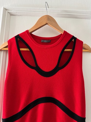 NEW Alexander Mcqueen Round Neck Red Sleeveless Wool Dress Size L Black - Picture 13 of 16