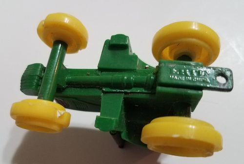 Lot of 2 John Deere Tractors Diecast + Plastic Toy Farm Equipment Vintage ERTL - Picture 9 of 13