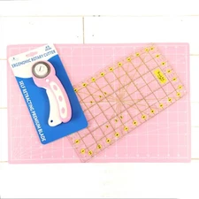 Threadart Rotary Cutting Set | Rotary Mat | Ruler | Ergonomic 45mm Rotary Cutter
