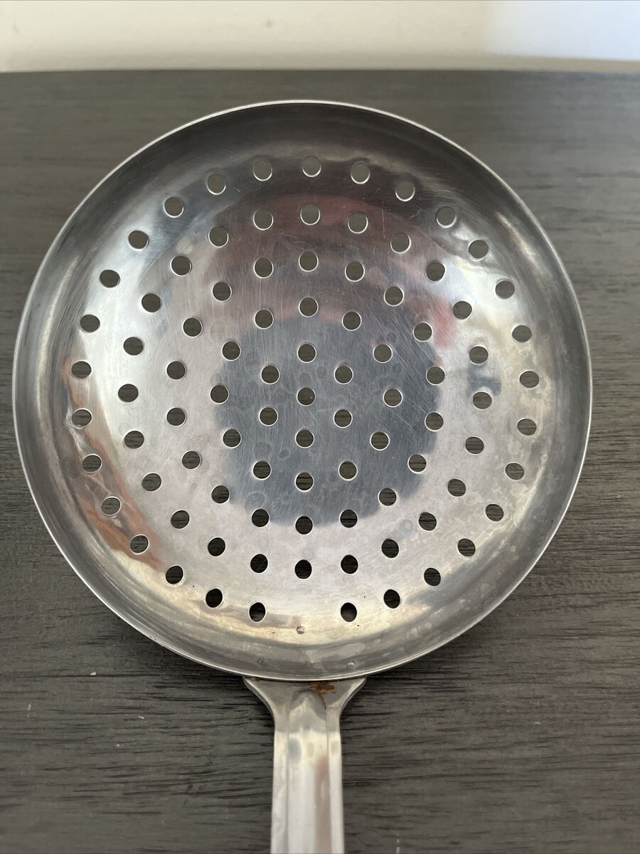 Large SHANGHAI 555 Stainless Steel WOK SKIMMER STRAINER Ladel 14 1/2 Large SHANGHAI 555 Stainless Steel WOK SKIMMER STRAINER Ladel 14 1/2