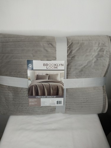 Brooklyn Loom 3 Pcs Velvet Coverlet Set Khaki Queen Size - 第 2/6 張圖片