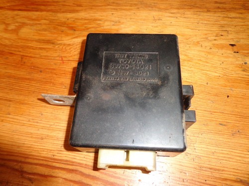 Módulo de advertencia de robo Toyota Supra MK3 1989-92 89730-14021 - Imagen 2 de 2