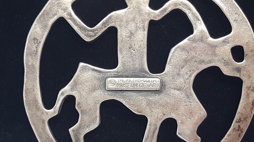 Metropolitan Museum of Art Sterling Pendant Man on Horse Vtg Silver Medal NY MMA - Picture 10 of 16