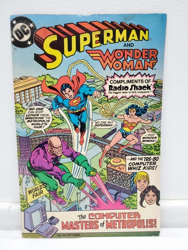 Superman And Wonder Woman 1982 DC Comics Radio Shack Computer Masters Metropolis - Picture 2 of 6