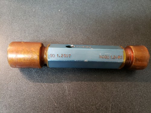 SMOOTH PIN PLUG GAUGE GO NO GO GAUGE eight tools - Picture 8 of 9