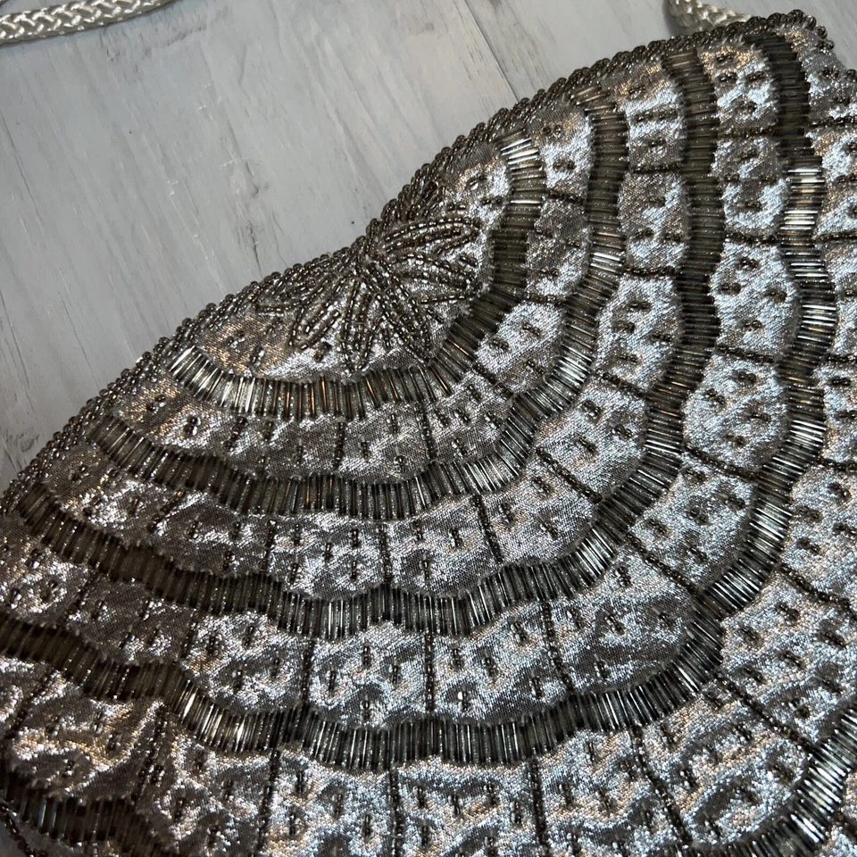 VTG Lord & Taylor Evening Handbag Purse Pewter Gray Satin Beaded Gorgeous!!! - Изображение 4 из 4