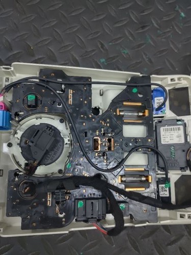 Audi Q5 2009-2014 consola aérea: con interruptor de techo corredizo - Imagen 8 de 12