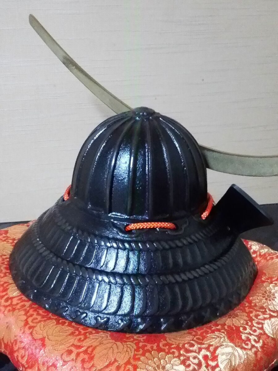 Vintage 兜 Kabuto of Masamune Date 伊達政宗 Samurai helmet Vintage 兜 Kabuto of Masamune Date 伊達政宗 Samurai helmet