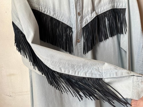 Vintage Wear IOU Daily Pale Denim Dark Suede Fringe Western Pearl Snap Shirt - Picture 3 of 4