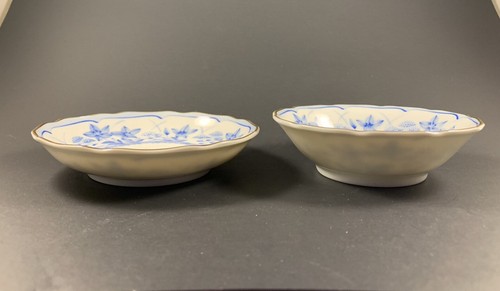 JAPANESE FINE PORCELAIN BLUE WHITE SHALLOW PLATE & BOWL FLOWERS GRASS BLADES - Picture 2 of 10