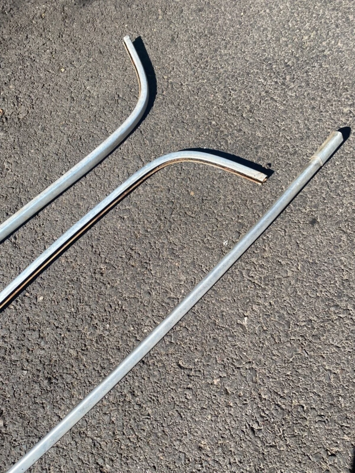 BMW Nueva Clase NK 2000 Tilux Chrome Beltline Trim TRUNK Trim 2000ti Foto 2 de 4